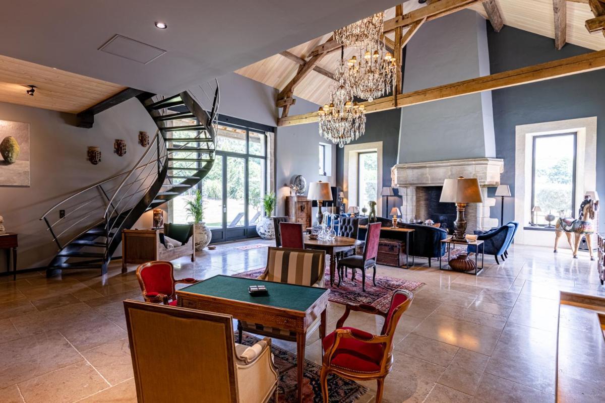 Domaine De Rymska & Spa - Relais & Chateaux Saint-Jean-de-Trézy Kültér fotó