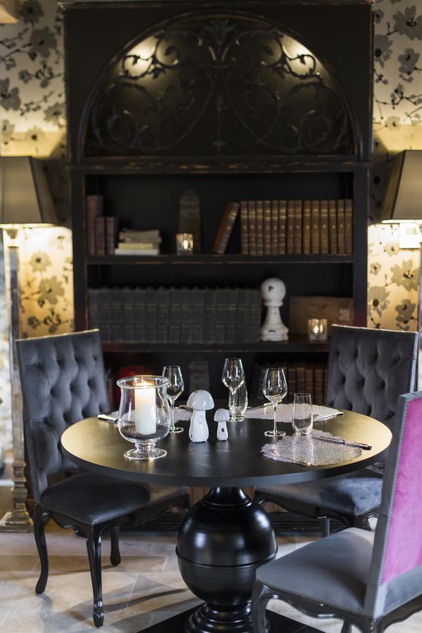 Domaine De Rymska & Spa - Relais & Chateaux Saint-Jean-de-Trézy Kültér fotó
