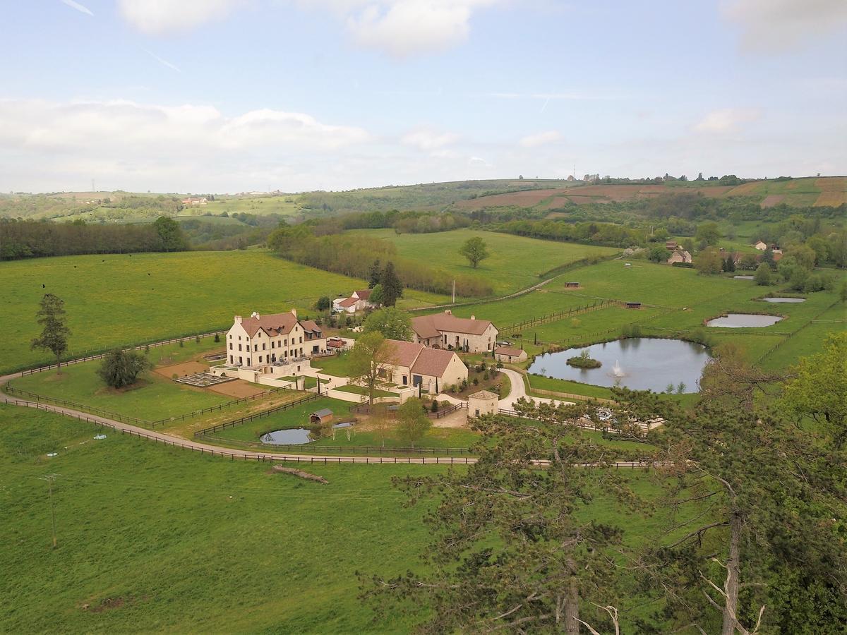 Domaine De Rymska & Spa - Relais & Chateaux Saint-Jean-de-Trézy Kültér fotó